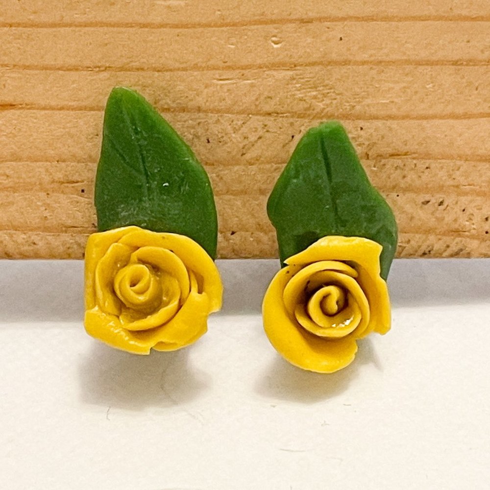 Vintage Clip-On Yellow Rose Earrings